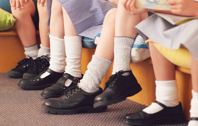 نکات مهم در هنگام خرید کفش مدرسه دخترانه و پسرانه